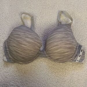 PINK wear everywhere push-up gray bra 36C